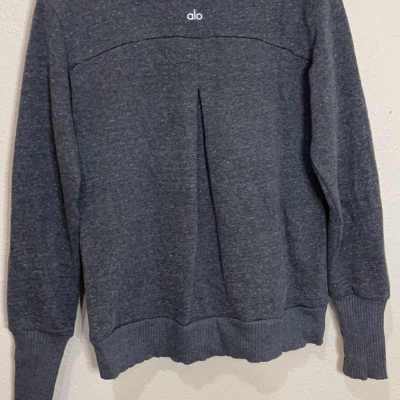 Alo turtleneck sweatshirt size M - Picture 4 of 6